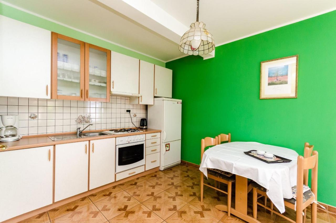 Apartments Marija 乌马格 外观 照片