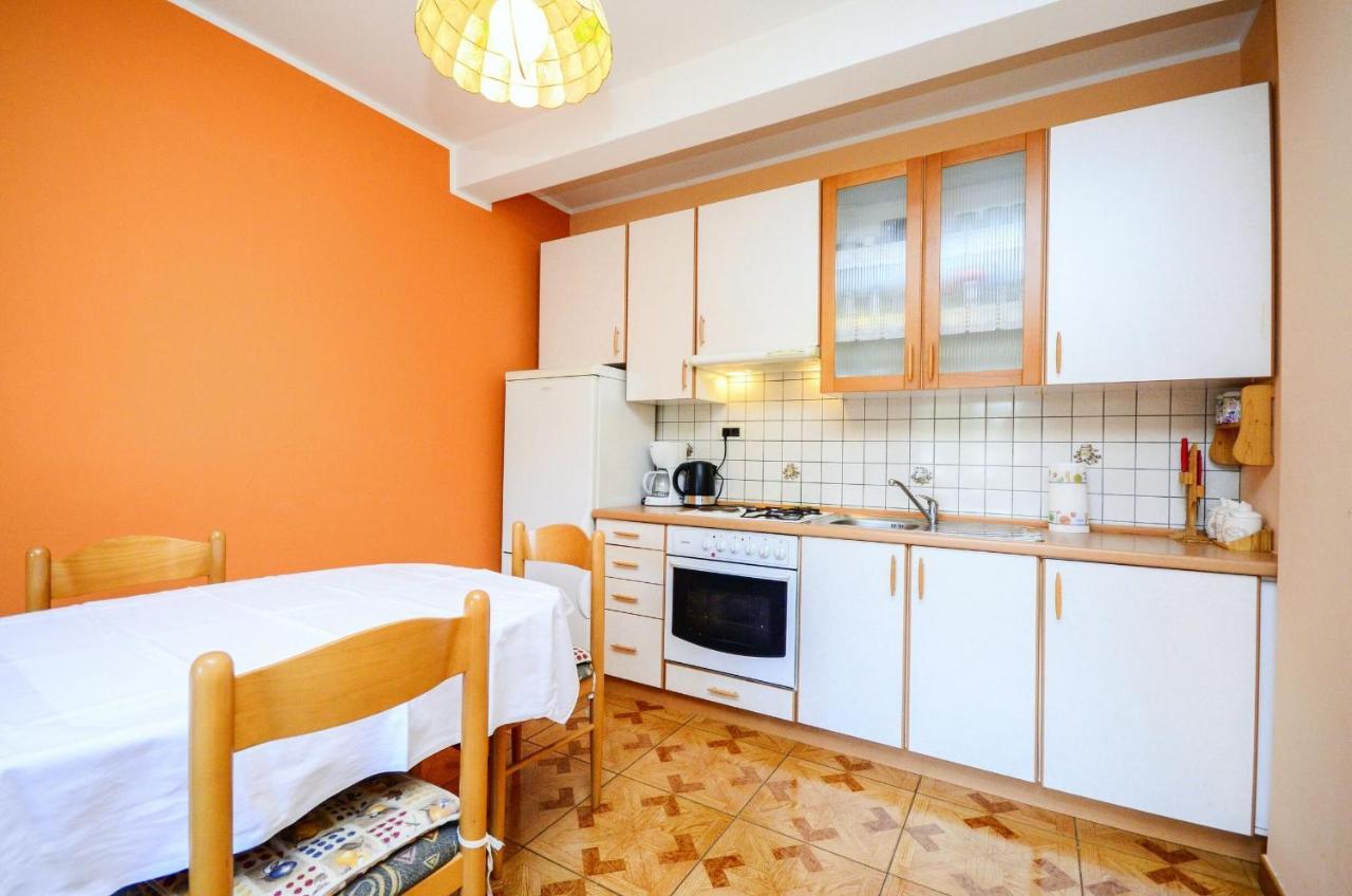 Apartments Marija 乌马格 外观 照片